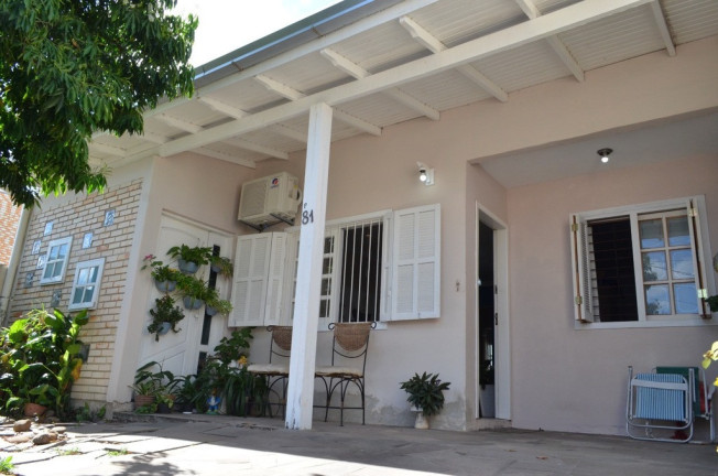 Casa com 3 Quartos à Venda, 113 m² em Harmonia - Canoas