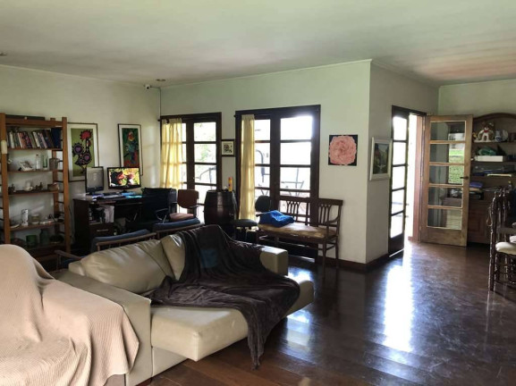 Imagem Casa de Condomínio com 3 Quartos à Venda, em Chácara Dos Lagos - Carapicuíba Imagem Casa de Condomínio com 3 Quartos à Venda, em Chácara Dos Lagos - Carapicuíba