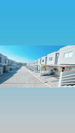 Imagem Sobrado com 2 Quartos à Venda, 60 m² em Espinheiros - Itajaí