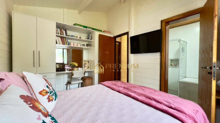 Imagem Casa com 7 Quartos à Venda, 400 m² em Pouso Alegre - Santa Isabel Imagem Casa com 7 Quartos à Venda, 400 m² em Pouso Alegre - Santa Isabel