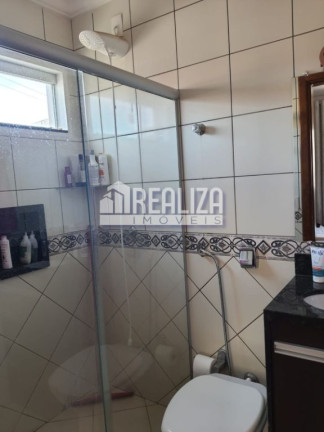 Imagem Casa com 3 Quartos à Venda, 346 m² em Irmãos Soares - Uberaba Imagem Casa com 3 Quartos à Venda, 346 m² em Irmãos Soares - Uberaba
