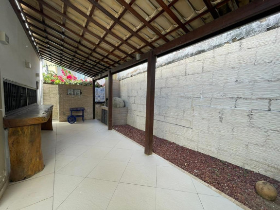 Imagem Casa com 3 Quartos à Venda, 136 m² em Pituaçu - Salvador