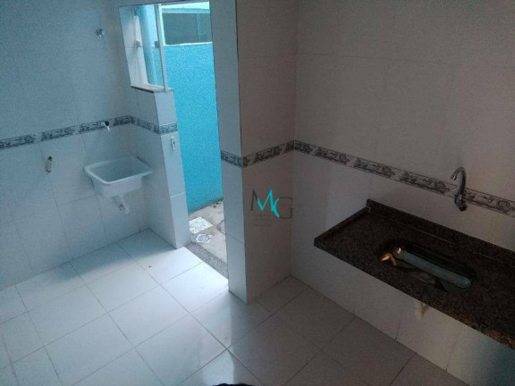 Imagem Casa com 2 Quartos à Venda, 40 m² em Inhoaíba - Rio De Janeiro