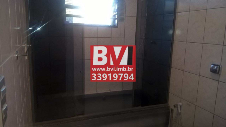 Imagem Casa com 2 Quartos à Venda, 157 m² em Irajá - Rio De Janeiro Imagem Casa com 2 Quartos à Venda, 157 m² em Irajá - Rio De Janeiro