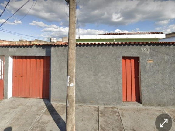 Casa com 2 Quartos à Venda, 360 m² em Industrial São Luiz - Contagem