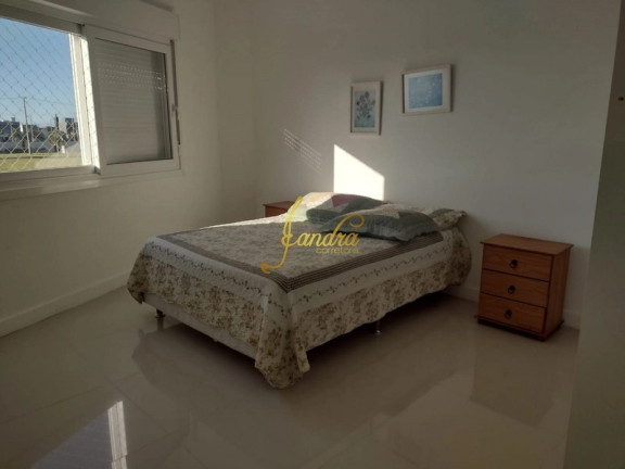 Imagem Casa de Condomínio com 4 Quartos à Venda, 220 m² em Rainha Do Mar - Xangri-la