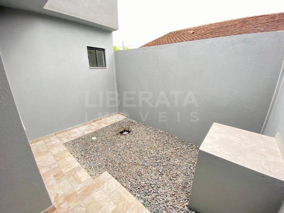 Imagem Casa com 2 Quartos à Venda, 50 m² em Meia Praia - Navegantes Imagem Casa com 2 Quartos à Venda, 50 m² em Meia Praia - Navegantes