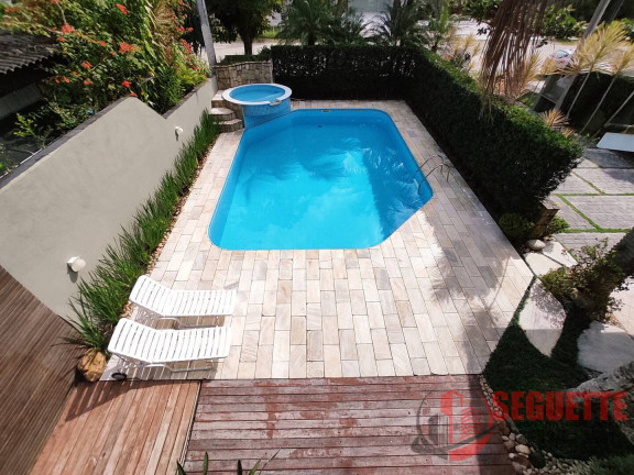 Imagem Casa com 5 Quartos para Temporada, em Riviera De São Lourenço - Bertioga Imagem Casa com 5 Quartos para Temporada, em Riviera De São Lourenço - Bertioga