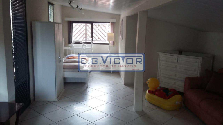 Imagem Casa com 5 Quartos à Venda, 152 m² em Vila São Paulo - Mongaguá