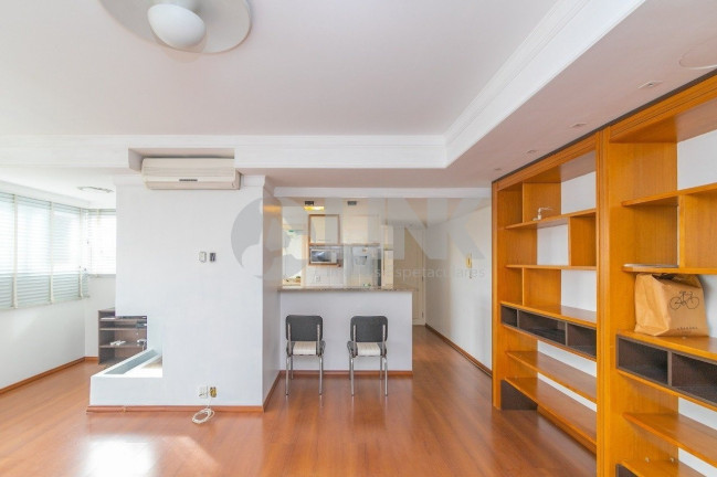 Imagem Apartamento com 2 Quartos à Venda, 88 m² em Moinhos De Vento - Porto Alegre