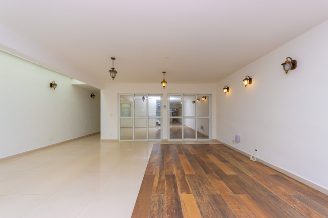 Imagem Casa com 3 Quartos à Venda, 300 m² em Planalto Paulista - São Paulo