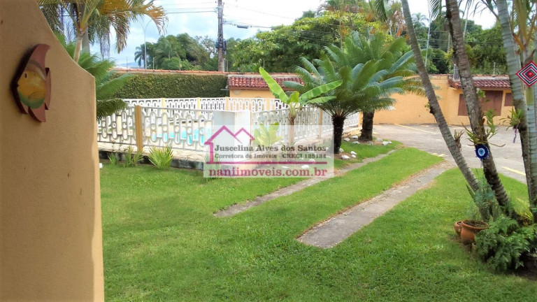 Imagem Casa de Condomínio com 2 Quartos à Venda, 63 m² em Jardim Britânia - Caraguatatuba