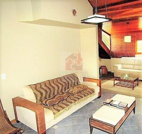 Imagem Casa com 3 Quartos à Venda, 220 m² em Ipanema - Porto Alegre