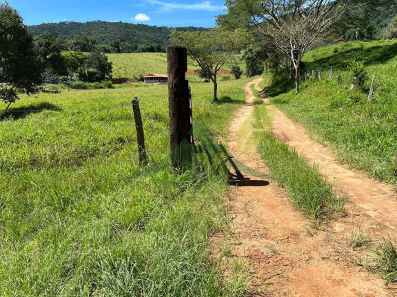 Imagem Chácara com 3 Quartos à Venda, 62.000 m² em Piracaia - Piracaia Imagem Chácara com 3 Quartos à Venda, 62.000 m² em Piracaia - Piracaia