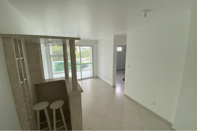 Imagem Apartamento com 2 Quartos para Alugar, 71 m² em Jacarepaguá - Rio De Janeiro Imagem Apartamento com 2 Quartos para Alugar, 71 m² em Jacarepaguá - Rio De Janeiro