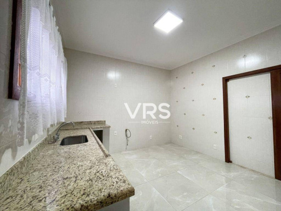 Imagem Casa com 4 Quartos à Venda, 195 m² em Panorama - Teresópolis Imagem Casa com 4 Quartos à Venda, 195 m² em Panorama - Teresópolis