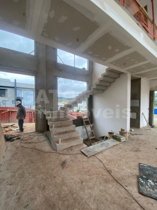 Imagem Casa com 4 Quartos à Venda, 400 m² em Tamboré - Santana De Parnaíba Imagem Casa com 4 Quartos à Venda, 400 m² em Tamboré - Santana De Parnaíba
