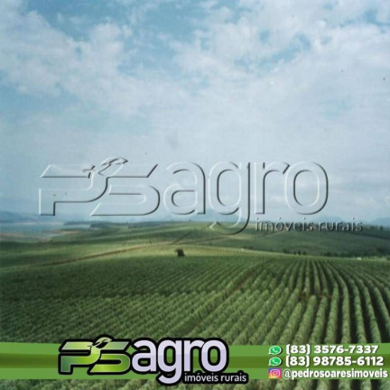 Imagem Fazenda à Venda, 2.755 m² em Marta Helena - Uberlândia Imagem Fazenda à Venda, 2.755 m² em Marta Helena - Uberlândia