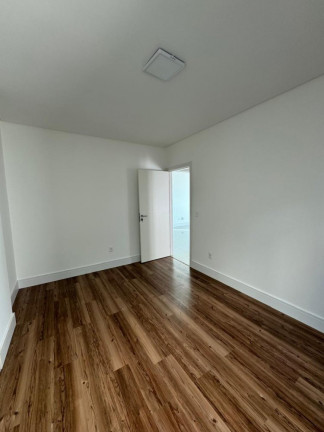Imagem Apartamento com 2 Quartos à Venda, 77 m² em Centro - Camboriú