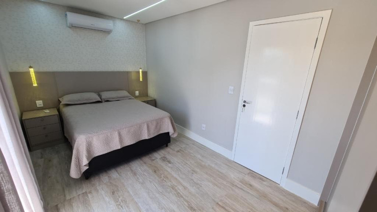 Imagem Apartamento com 3 Quartos à Venda, 186 m² em Canto Do Forte - Praia Grande Imagem Apartamento com 3 Quartos à Venda, 186 m² em Canto Do Forte - Praia Grande