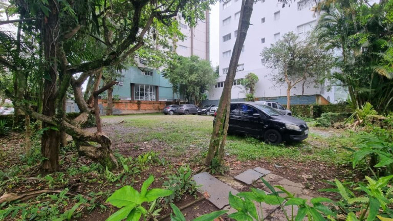 Imagem Terreno à Venda, 818 m² em Pitangueiras - Guarujá Imagem Terreno à Venda, 818 m² em Pitangueiras - Guarujá