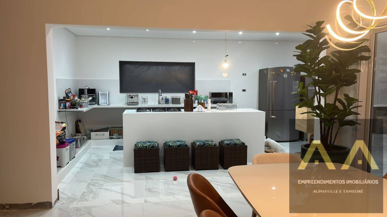 Casa com 4 Quartos à Venda, 450 m² em Alphaville - Santana De Parnaíba