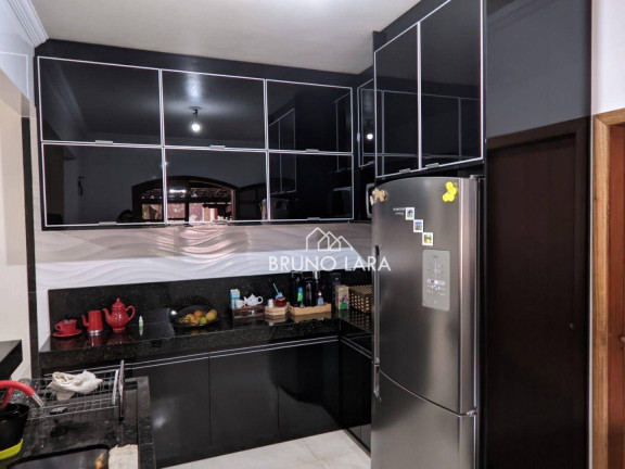 Imagem Casa com 3 Quartos à Venda, 200 m² em Resplendor - Igarapé Imagem Casa com 3 Quartos à Venda, 200 m² em Resplendor - Igarapé