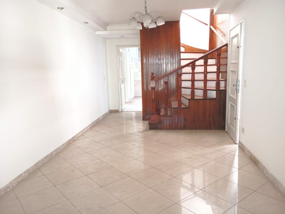 Imagem Casa com 4 Quartos à Venda, 180 m² em Jardim Taboão - São Paulo