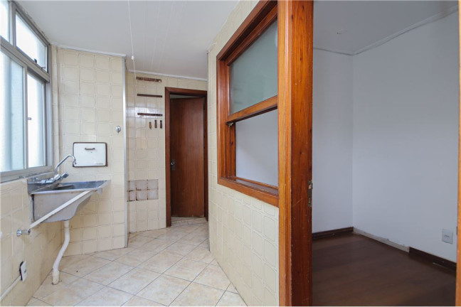 Imagem Apartamento com 3 Quartos à Venda, 135 m² em Higienópolis - Porto Alegre