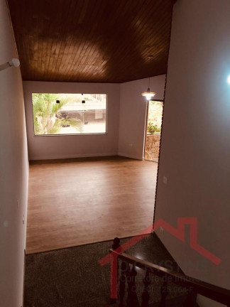 Imagem Casa com 4 Quartos à Venda, 480 m² em Alphaville - Santana De Parnaíba Imagem Casa com 4 Quartos à Venda, 480 m² em Alphaville - Santana De Parnaíba