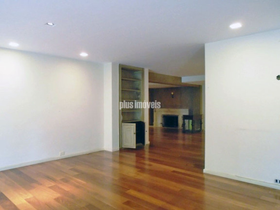Imagem Casa com 3 Quartos à Venda, 955 m² em Cidade Jardim - São Paulo Imagem Casa com 3 Quartos à Venda, 955 m² em Cidade Jardim - São Paulo