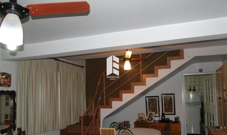 Imagem Apartamento com 2 Quartos à Venda, 114 m² em Centro - Santa Maria