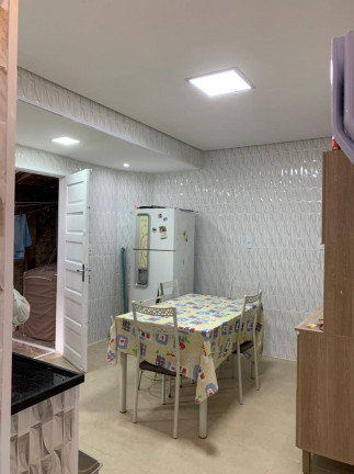 Imagem Apartamento com 2 Quartos à Venda, 75 m² em Pompéia - Santos