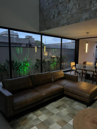 Imagem Casa de Condomínio com 4 Quartos à Venda, 320 m² em Condomínio Residencial Terras Do Caribe - Valinhos Imagem Casa de Condomínio com 4 Quartos à Venda, 320 m² em Condomínio Residencial Terras Do Caribe - Valinhos