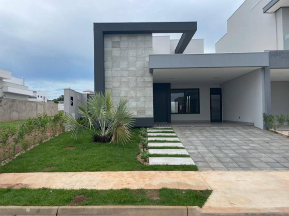 Imagem Casa com 3 Quartos à Venda, 300 m² em Condomínio Belvedere Ii - Cuiabá