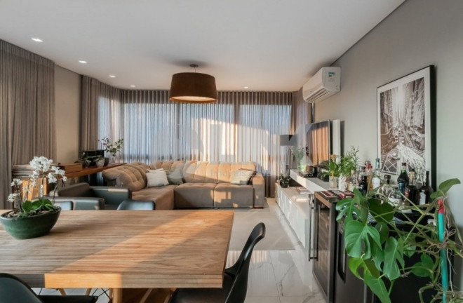 Imagem Apartamento com 3 Quartos à Venda, 139 m² em Auxiliadora - Porto Alegre Imagem Apartamento com 3 Quartos à Venda, 139 m² em Auxiliadora - Porto Alegre