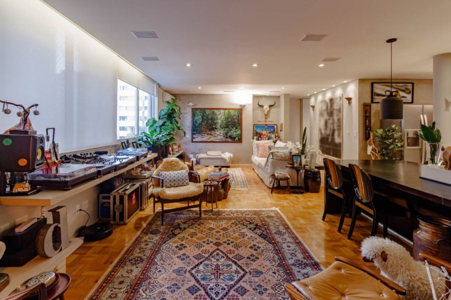Imagem Apartamento com 2 Quartos à Venda, 160 m² em Cerqueira César - São Paulo Imagem Apartamento com 2 Quartos à Venda, 160 m² em Cerqueira César - São Paulo