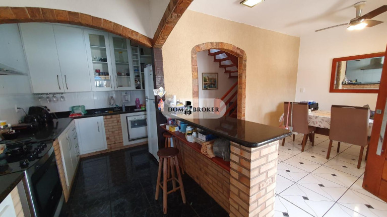 Imagem Casa com 3 Quartos à Venda, 203 m² em Praia Dos Anjos - Arraial Do Cabo