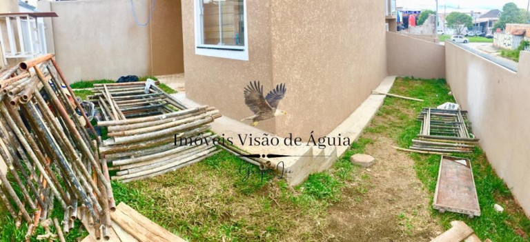 Imagem Sobrado com 2 Quartos à Venda,  em Tatuquara - Curitiba