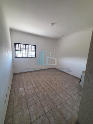 Imagem Kitnet à Venda, 30 m² em Caiçara - Praia Grande Imagem Kitnet à Venda, 30 m² em Caiçara - Praia Grande