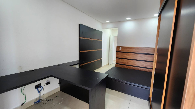 Imagem Apartamento com 3 Quartos à Venda, 200 m² em Guilhermina - Praia Grande Imagem Apartamento com 3 Quartos à Venda, 200 m² em Guilhermina - Praia Grande