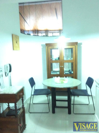 Imagem Casa à Venda, 130 m² em Centro - Jacareí Imagem Casa à Venda, 130 m² em Centro - Jacareí