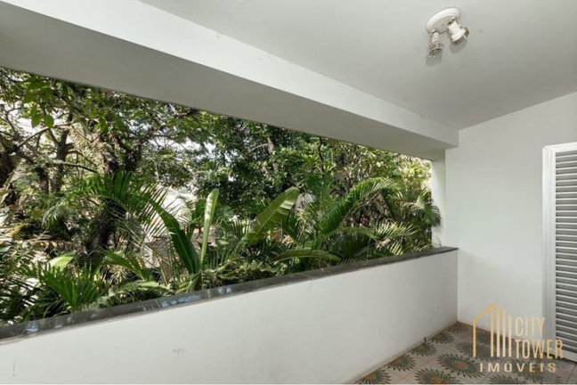 Imagem Casa com 3 Quartos à Venda, 563 m² em Aclimação - São Paulo