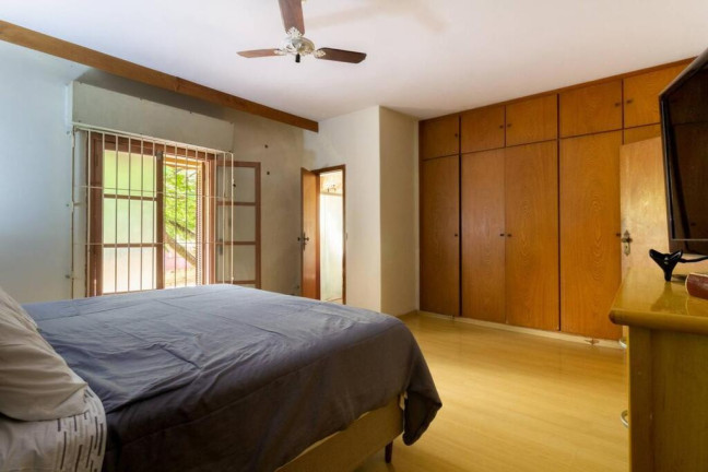 Imagem Casa com 3 Quartos à Venda, 232 m² em Mirandópolis - São Paulo