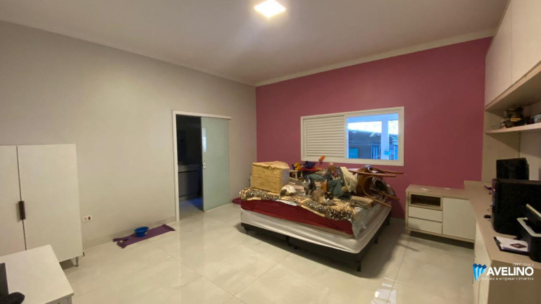 Imagem Casa com 6 Quartos à Venda, 400 m² em Portal De Dourados - Dourados Imagem Casa com 6 Quartos à Venda, 400 m² em Portal De Dourados - Dourados