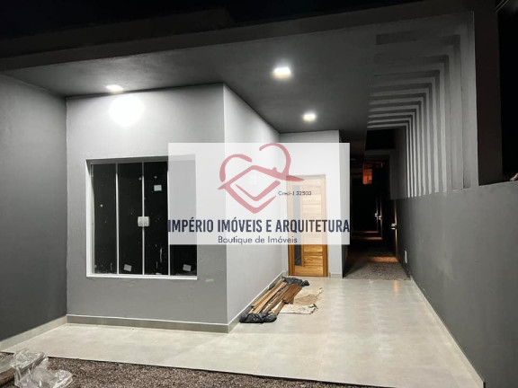 Casa com 2 Quartos à Venda,  em Caraguatatuba
