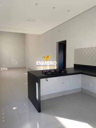 Imagem Casa com 3 Quartos à Venda, 250 m² em Condomínio Primor Das Torres - Cuiabá