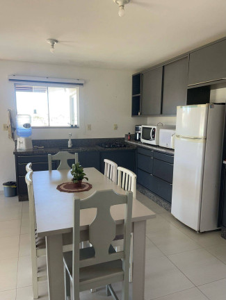 Imagem Casa com 2 Quartos à Venda, 70 m² em Centro - Balneário Rincão