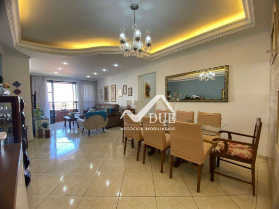 Apartamento com 3 Quartos à Venda, 125 m² em Embaré - Santos