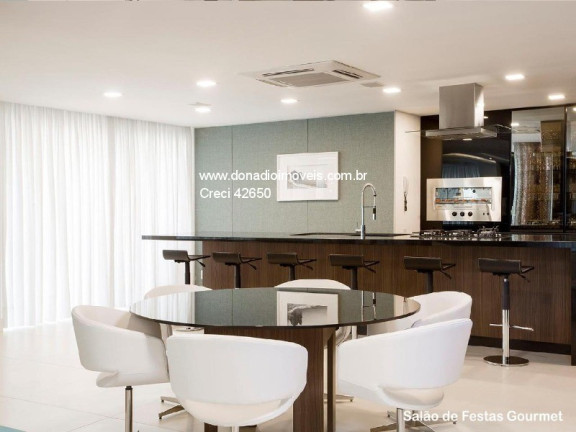 Imagem Apartamento com 3 Quartos à Venda, 189 m² em Agronômica - Florianópolis